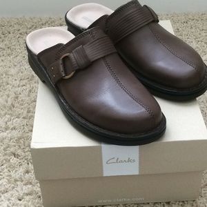 Clarks Taupe mule flats. Never worn.